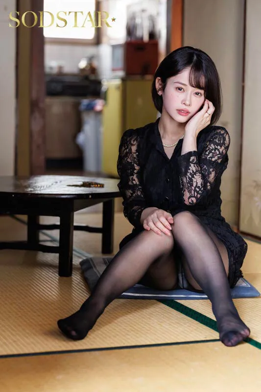 亡くなった旦那一筋で絶対に口説けないと噂の未亡人が配達員にオナニーを見られて、強迫SEX三昧 MINAMO（1start00503｜SODクリエイト）のサンプル画像3